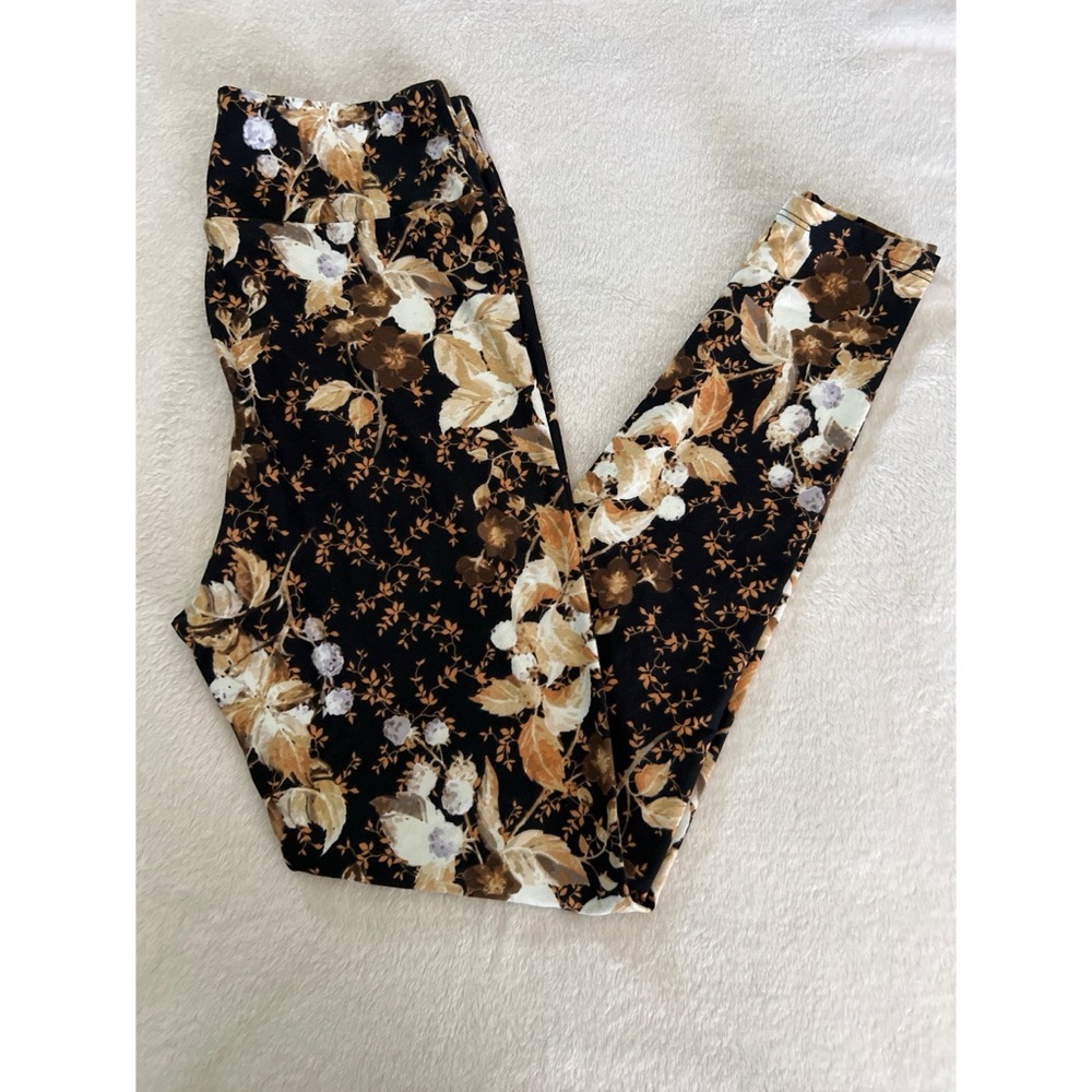 NWOT LuLaRoe Black and Brown Floral Leggings